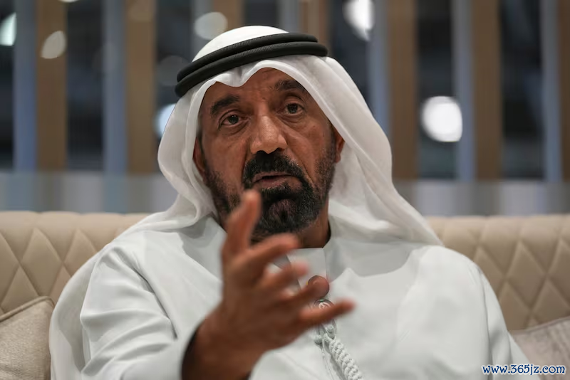 艾哈迈德接受记者采访